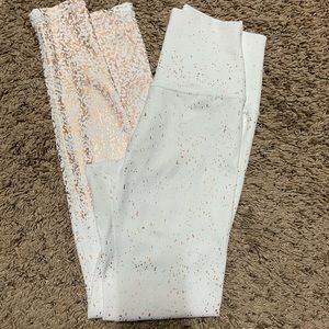 Buffbunny White & gold high waisted size XS!